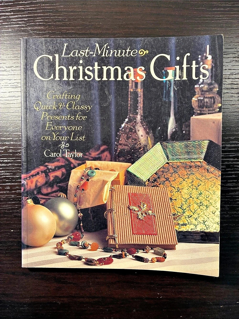 Last-Minute Christmas Gifts: Crafting Quick & Classy